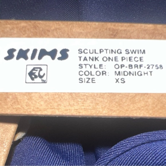 SKIMS SCULPTING SWIM TANK ONE PIECE | STYLE: OP-BAF-2758 | COLOR: MIDNIGHT | NEW - Picture 12 of 12